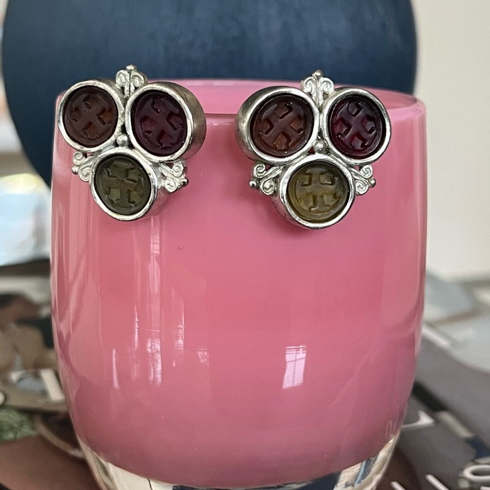 KARL LAGERFELD Rare Vintage Intaglio Clip Earrings